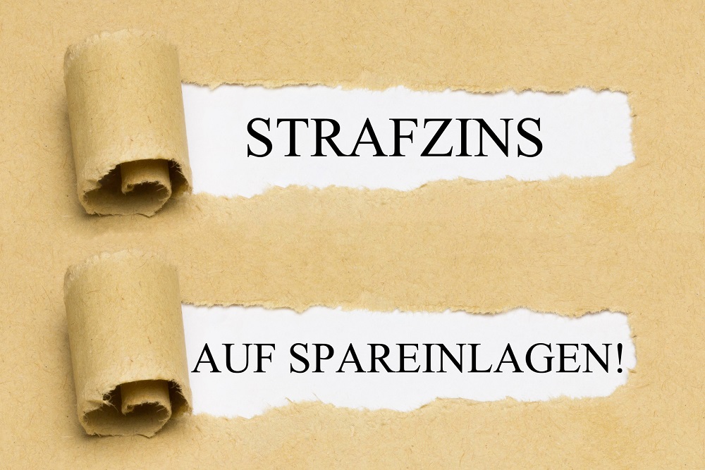 Strafzinsen auf Guthaben (Bild: magele-picture - fotolia.com)